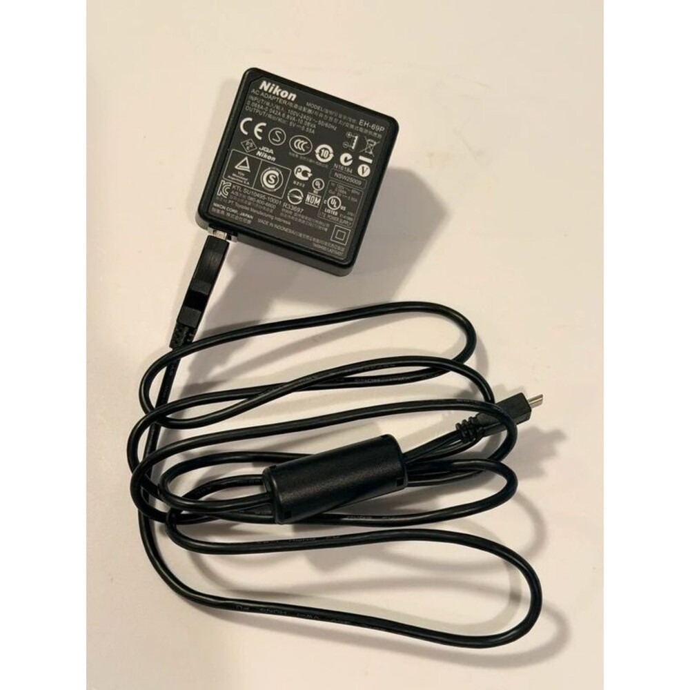 Nikon Coolpix Charger Cable/ AC Adapter